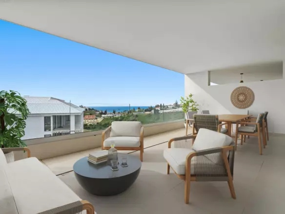 2-bedroom Apartment In Fuengirola, Spain (83 M²)