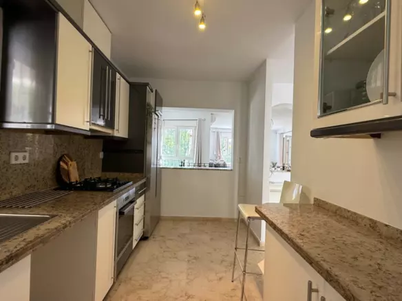 4-bedroom Villa In Orihuela, Spain (137 M²)