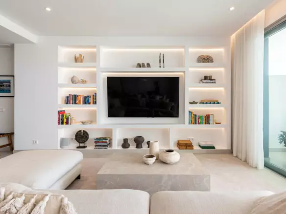 4-bedroom Villa In Marbella, Spain (256 M²)