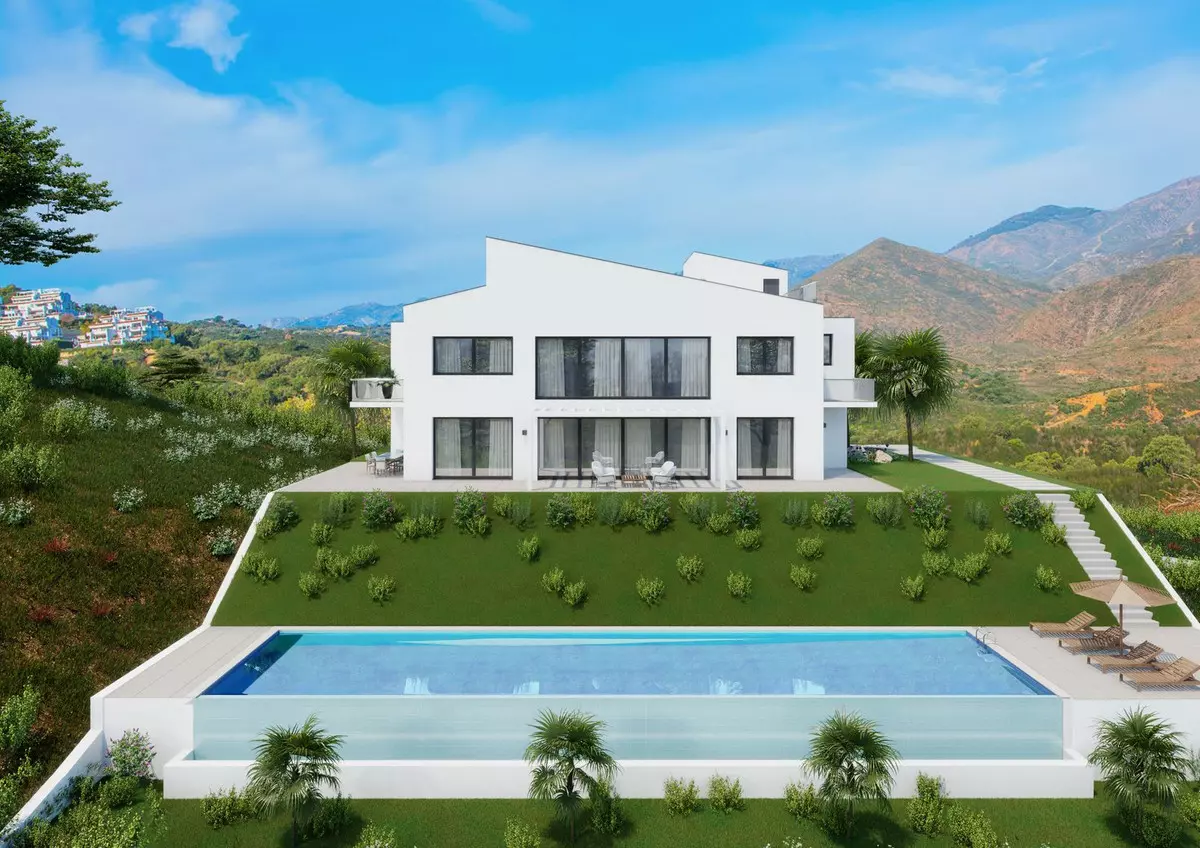 3-bedroom Country House In Marbella, Spain (1.000 M²)