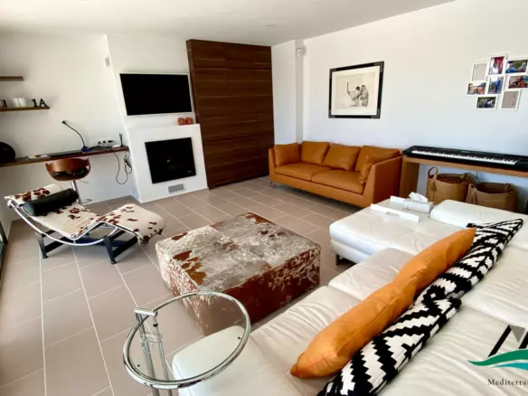 3-bedroom Villa In La Romana, Spain (165 M²)