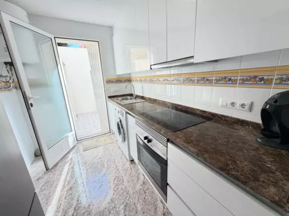 3-bedroom Town House In Orihuela, Spain (80 M²)