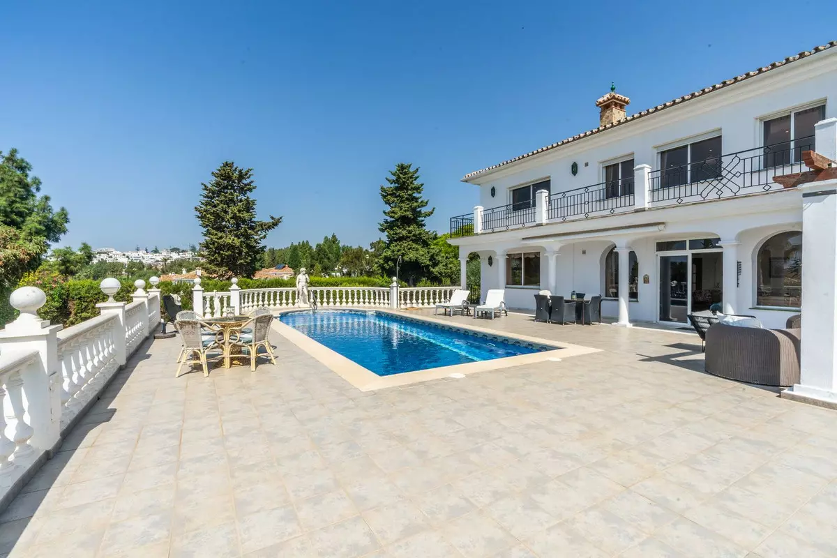 5-bedroom Villa In Mijas, Spain (627 M²)