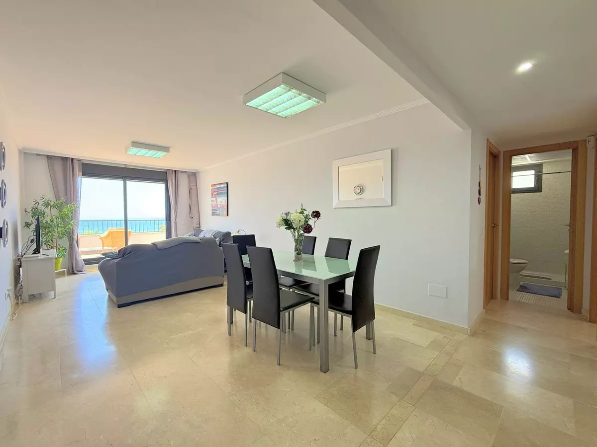 2-bedroom Apartment In Casares, Spain (98 M²)