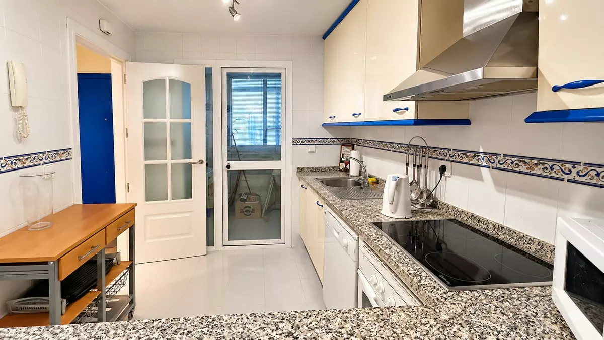 2-bedroom Apartment In Manilva, Spain (80 M²)
