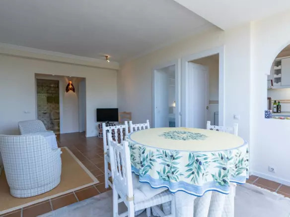 2-bedroom Apartment In Marbella, Spain (85 M²)