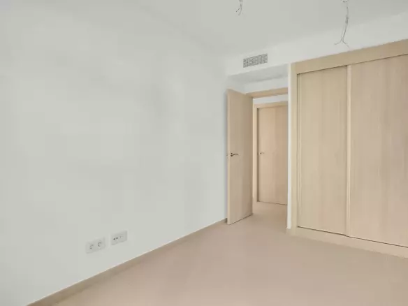 2-bedroom Apartment In Manilva, Spain (76 M²)