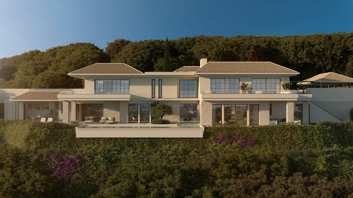 4-bedroom Villa In Benahavis, Spain (550 M²)