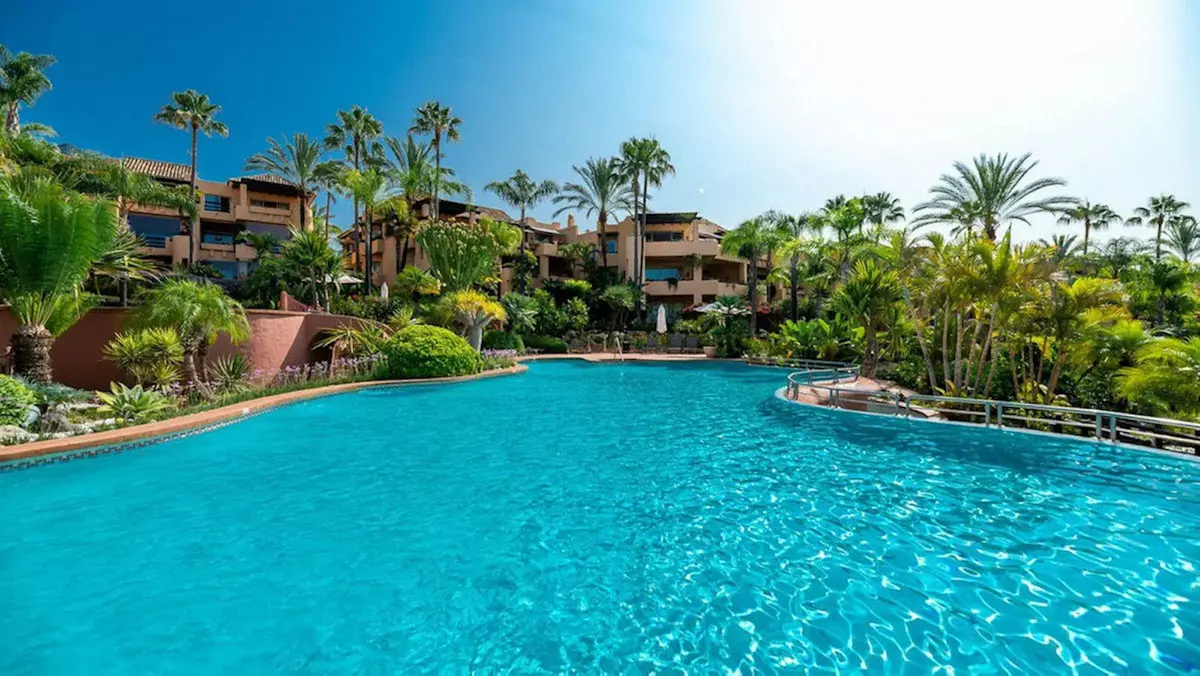 3-bedroom Apartment In Marbella, Spain (176 M²)
