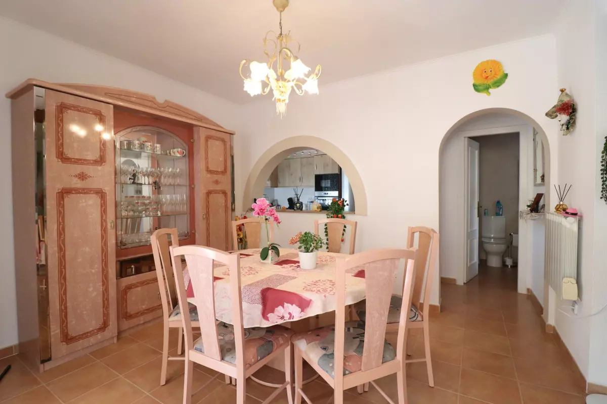 2-bedroom Villa In Algorfa, Spain (93 M²)
