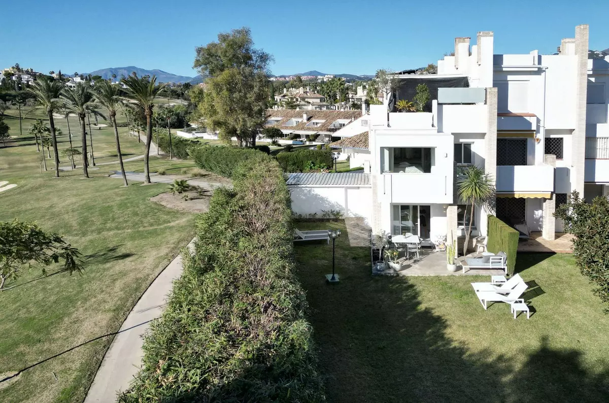 3-bedroom Town House In Marbella, Spain (149 M²)