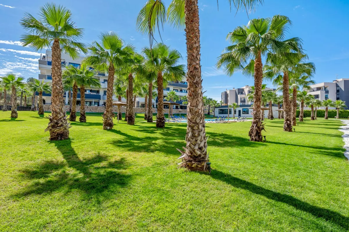 2-bedroom Apartment In Orihuela, Spain (80 M²)