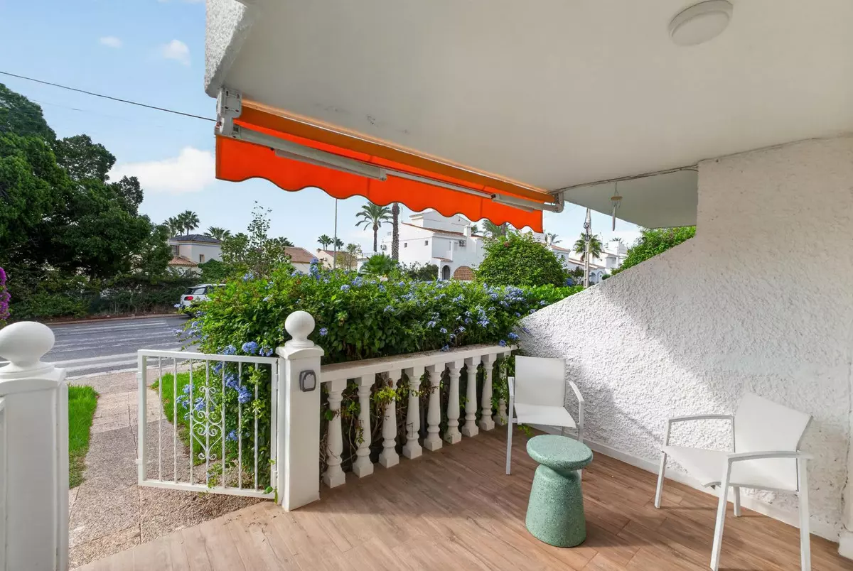 2-bedroom Bungalow In Orihuela, Spain (85 M²)