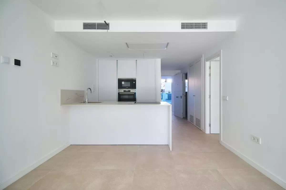 2-bedroom Apartment In Fuengirola, Spain (69 M²)