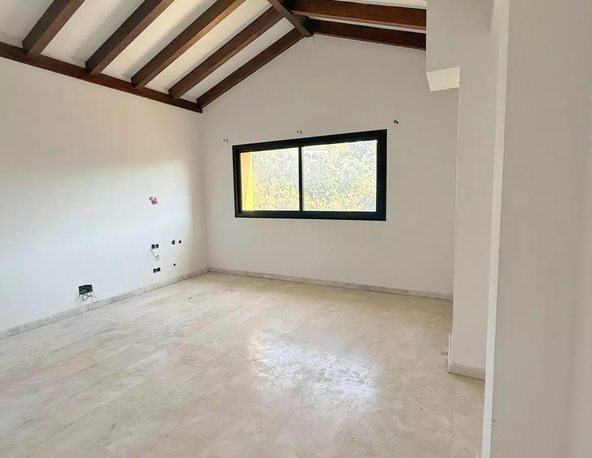 5-bedroom Villa In Marbella, Spain (525 M²)