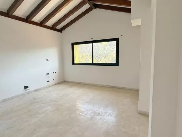 5-bedroom Villa In Marbella, Spain (525 M²)