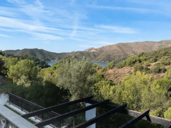 3-bedroom Villa In Istan, Spain (144 M²)