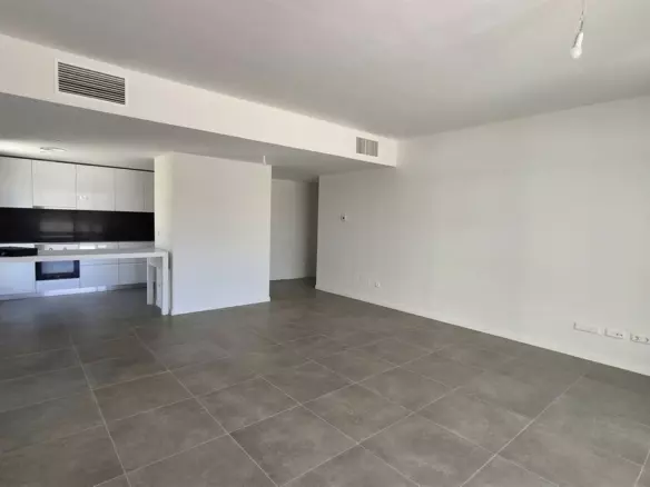 2-bedroom Apartment In Estepona, Spain (99 M²)