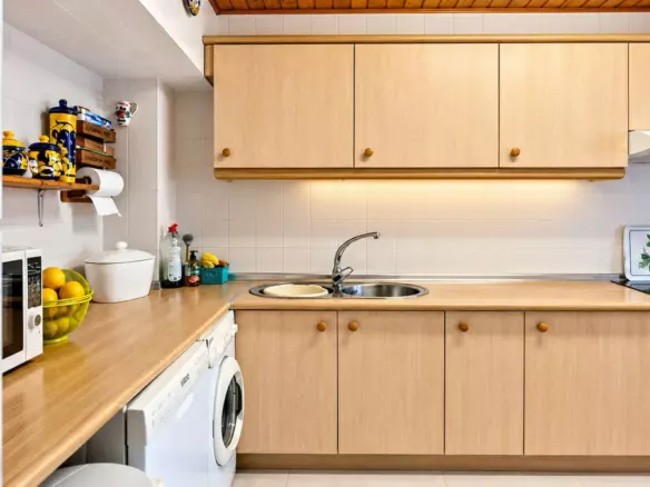 3-bedroom Town House In Casares, Spain (135 M²)