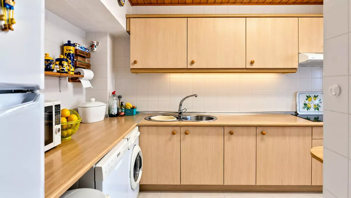 3-bedroom Town House In Casares, Spain (135 M²)