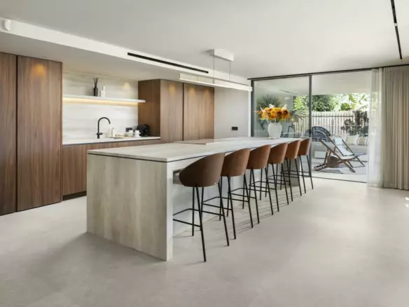 5-bedroom Villa In Marbella, Spain (785 M²)