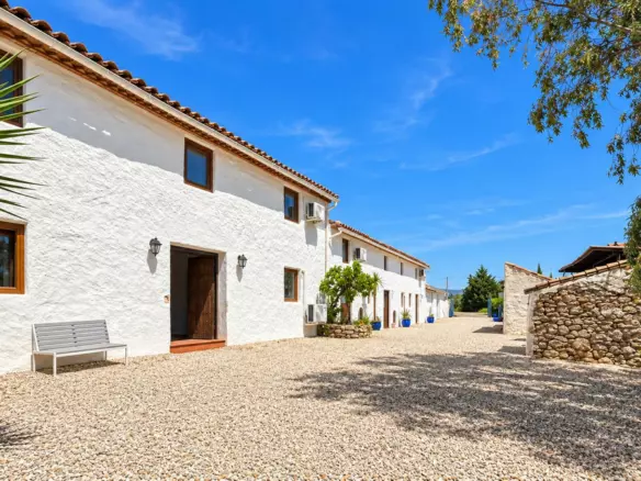 8-bedroom Country House In Casabermeja, Spain (440 M²)