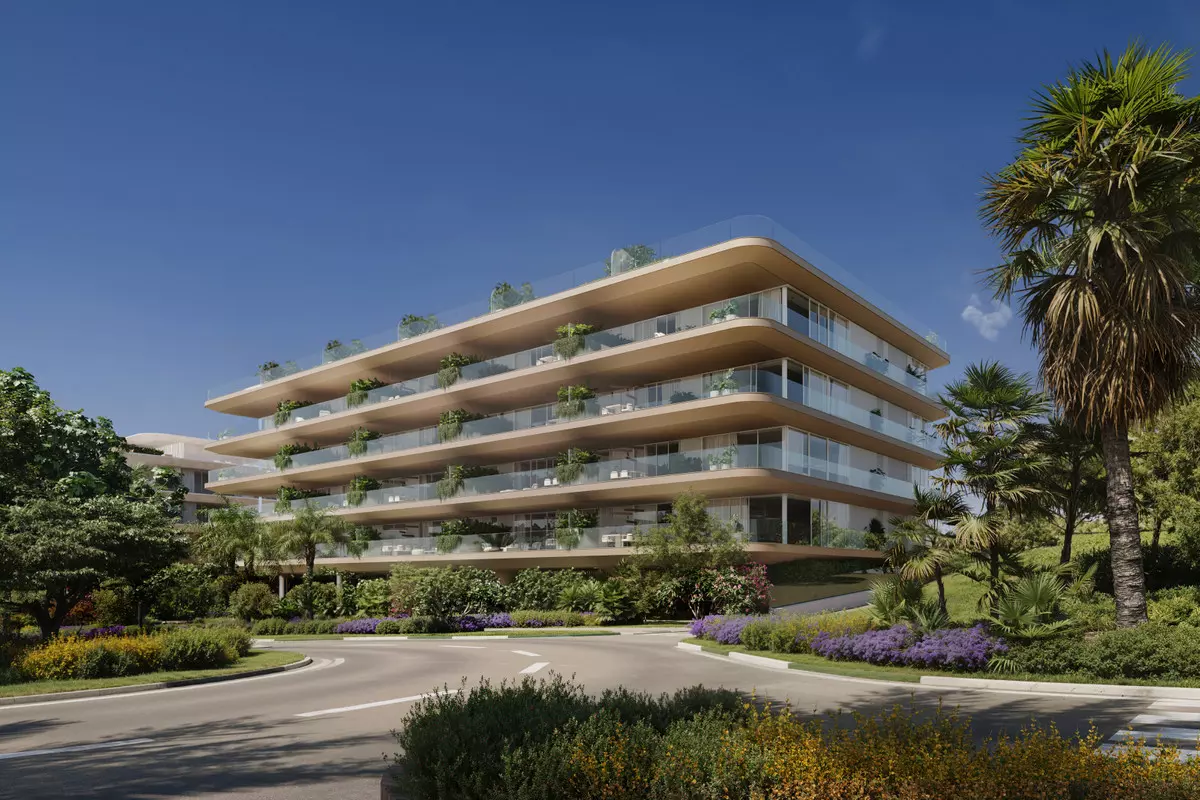 3-bedroom Apartment In Estepona, Spain (191 M²)