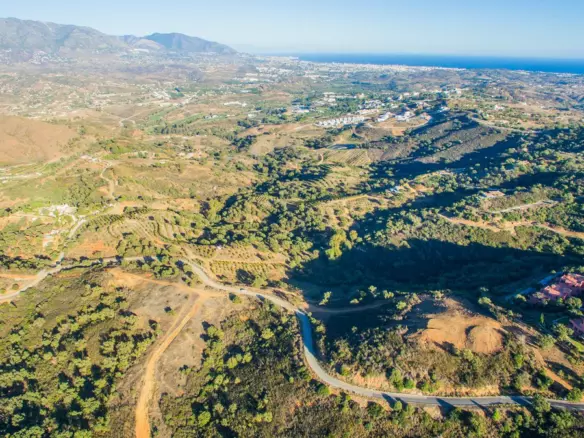 3-bedroom Country House In Marbella, Spain (1.000 M²)