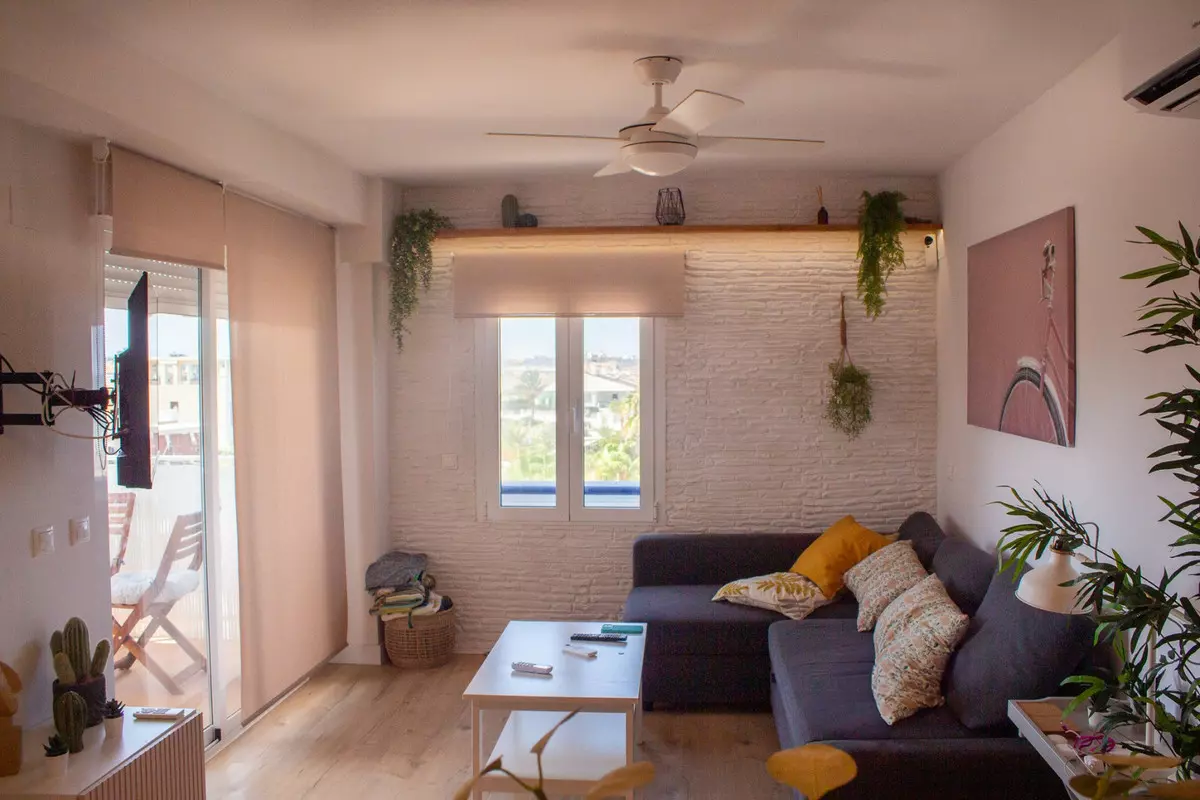 2-bedroom Apartment In Torrevieja, Spain (50 M²)