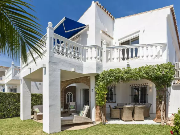3-bedroom Villa In Mijas, Spain (181 M²)