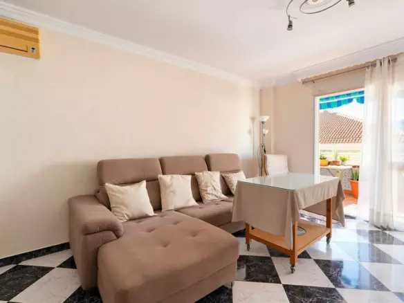 3-bedroom Apartment In Fuengirola, Spain (92 M²)