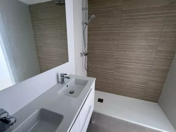 3-bedroom Apartment In Estepona, Spain (126 M²)