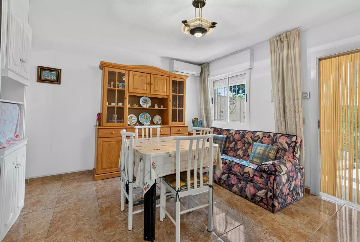 3-bedroom Town House In Torrevieja, Spain (55 M²)