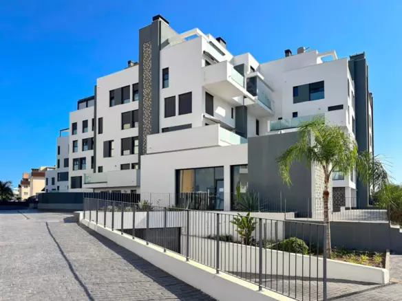 3-bedroom Apartment In Torremolinos, Spain (212 M²)