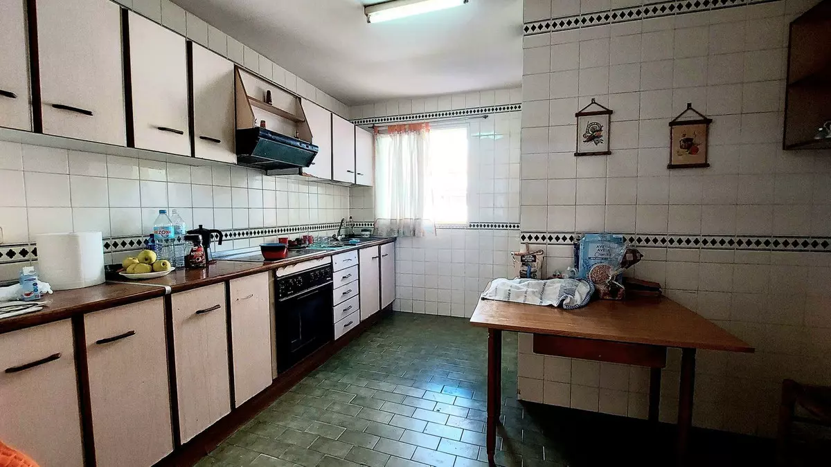 3-bedroom Apartment In Fuengirola, Spain (93 M²)