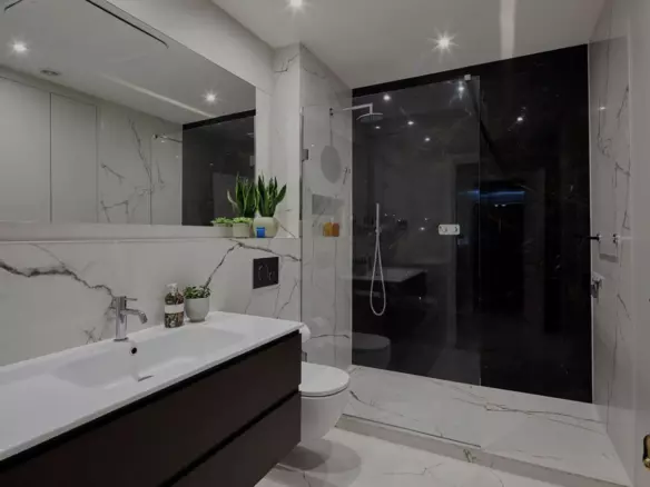 5-bedroom Villa In Benahavis, Spain (632 M²)