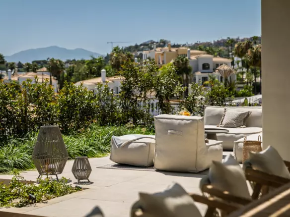 5-bedroom Villa In Marbella, Spain (785 M²)
