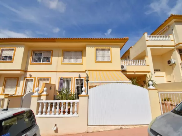 2-bedroom Apartment In Orihuela, Spain (51 M²)