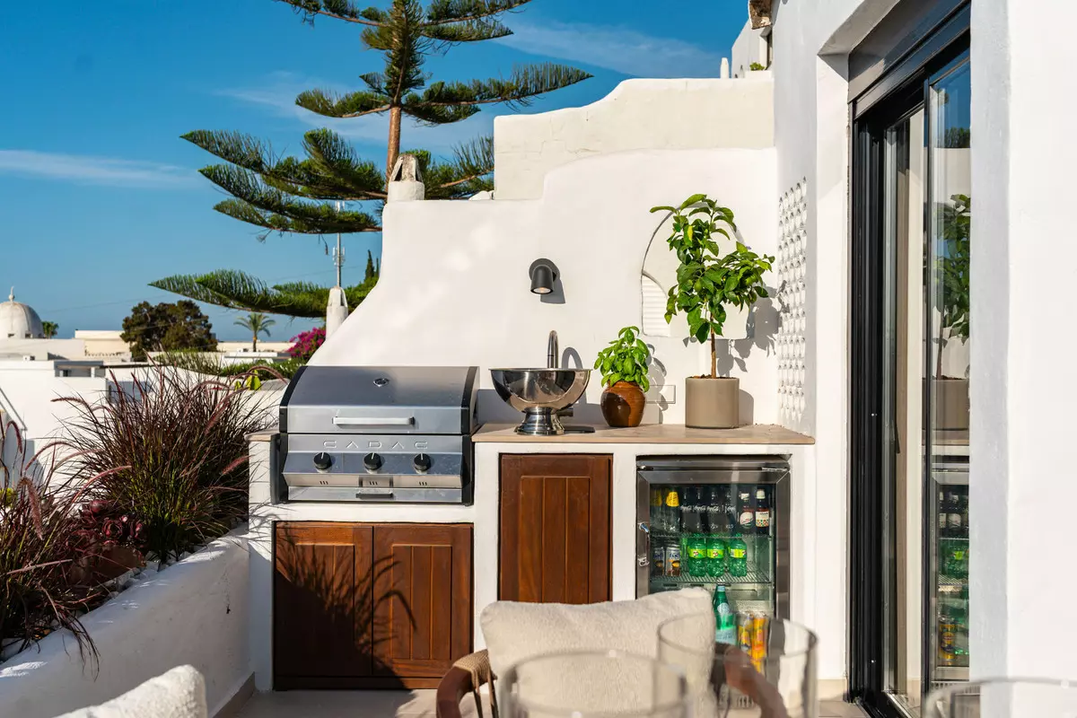 3-bedroom Apartment In Marbella, Spain (126 M²)