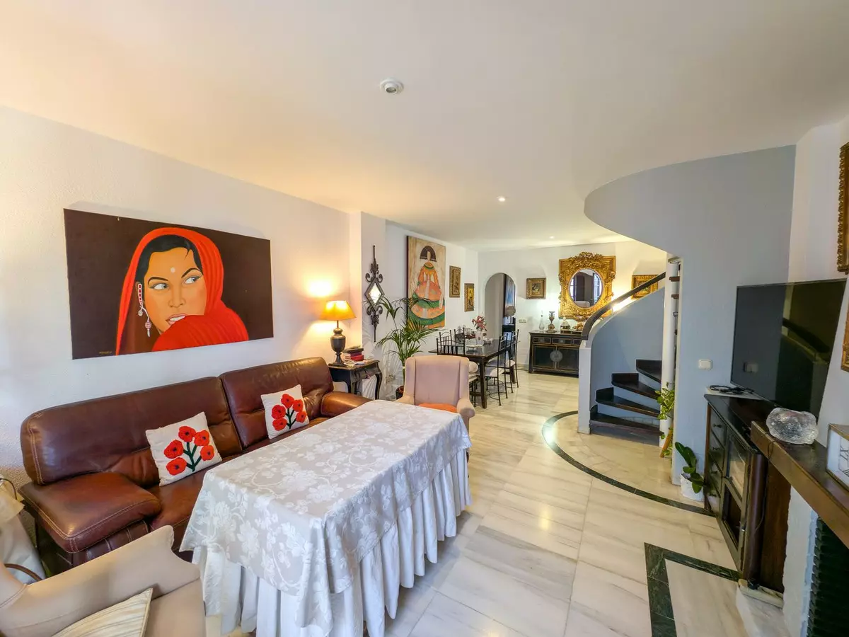 3-bedroom Apartment In Marbella, Spain (150 M²)