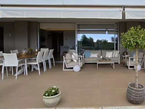 3-bedroom Apartment In Benahavis, Spain (120 M²)