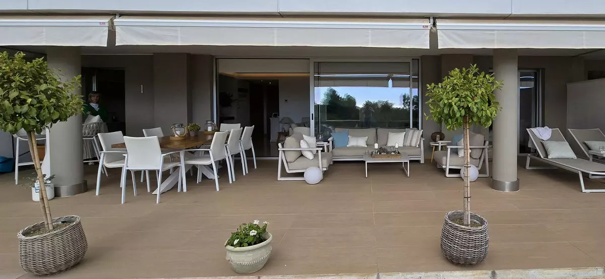 3-bedroom Apartment In Benahavis, Spain (120 M²)