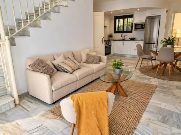 2-bedroom Town House In Marbella, Spain (80 M²)