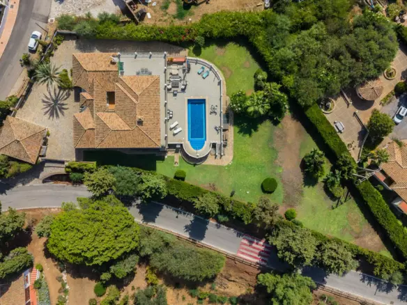5-bedroom Villa In Mijas, Spain (627 M²)
