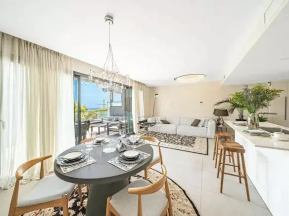 3-bedroom Apartment In Estepona, Spain (110 M²)