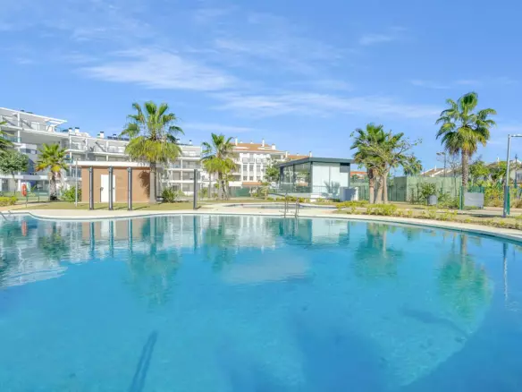 2-bedroom Apartment In Manilva, Spain (76 M²)
