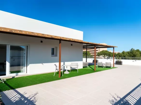 3-bedroom Apartment In Orihuela, Spain (122 M²)