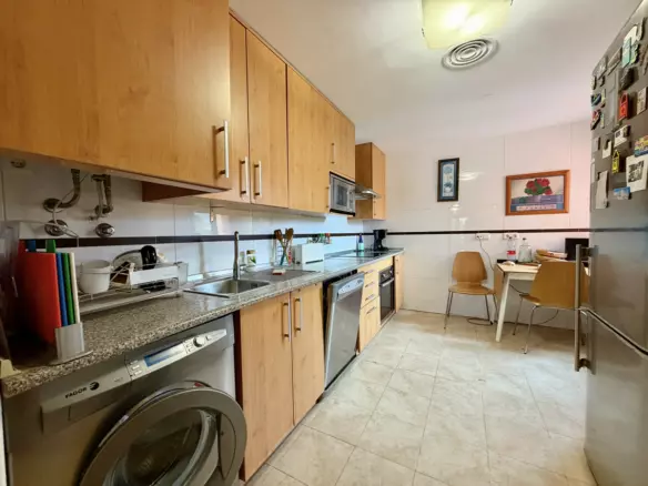 2-bedroom Apartment In Estepona, Spain (120 M²)