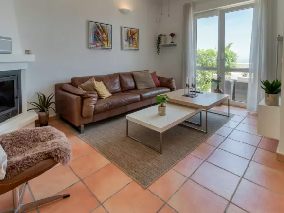3-bedroom Villa In Mijas, Spain (111 M²)