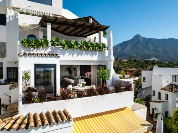 3-bedroom Apartment In Marbella, Spain (126 M²)